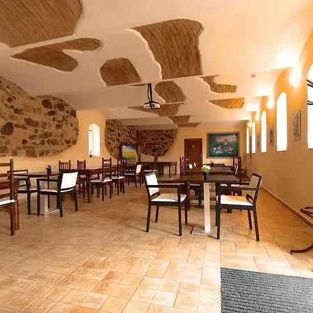 Hotel Pod Kokšínem 3*