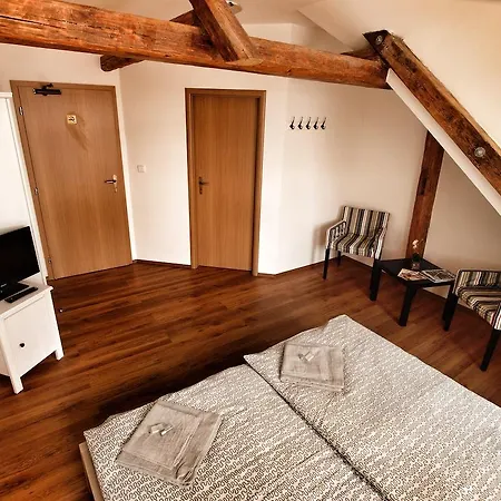 Pod Koksinem 3* Spálené Poříčí